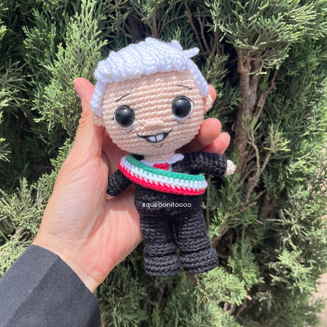 AMLO 13cm Andrés Manuel Lopéz Obrador