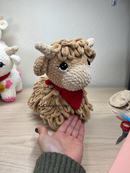 Mini Highland Cow Patrón en Español